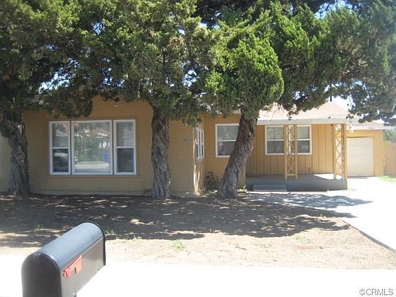 4th image of 8631 Palmetto Ave