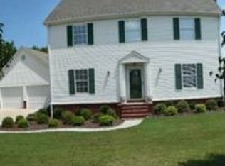 1003 Valley St, Muscle Shoals, AL 35661