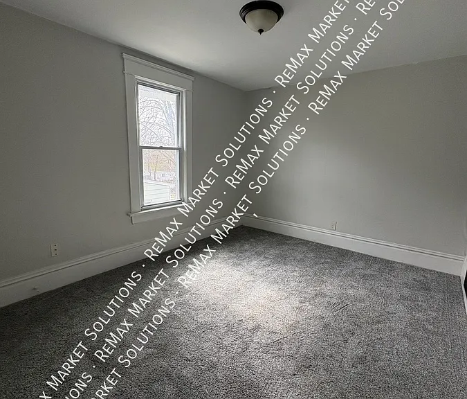 1200 Girard St — Photo 6