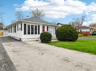 814 Morgan St, Joliet, IL 60436