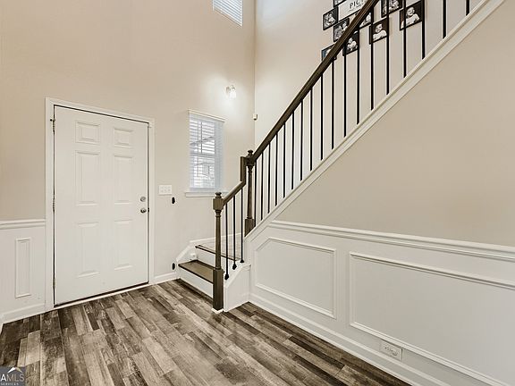 3rd image of 378 Paden Way