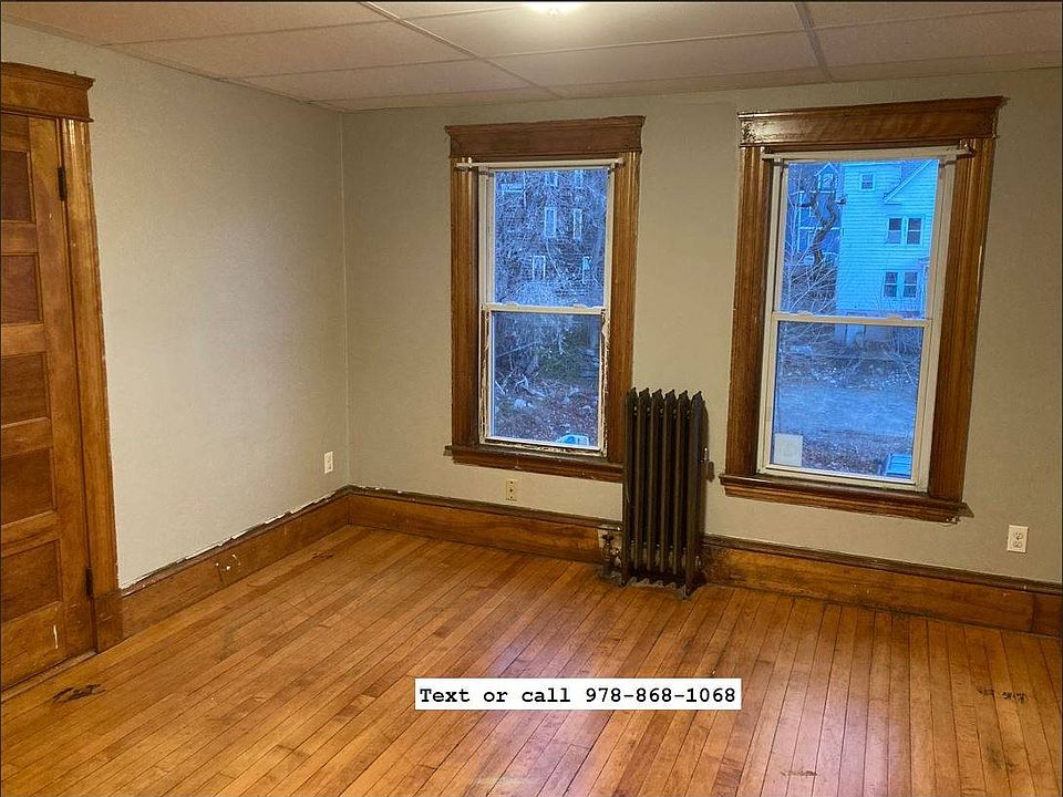2nd image of 122 Day St #11