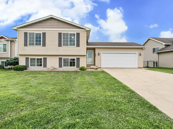 703 25th Ave NW, Austin, MN 55912
