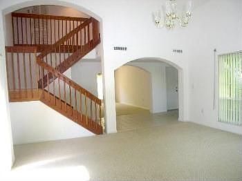 4th image of 6712 Magnolia Ct