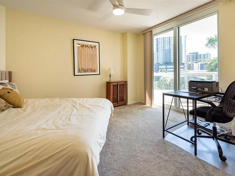 401 SW 4th Ave #401 — Photo 18