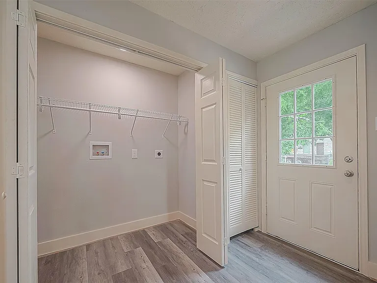 4417 Knoxville St — Photo 22