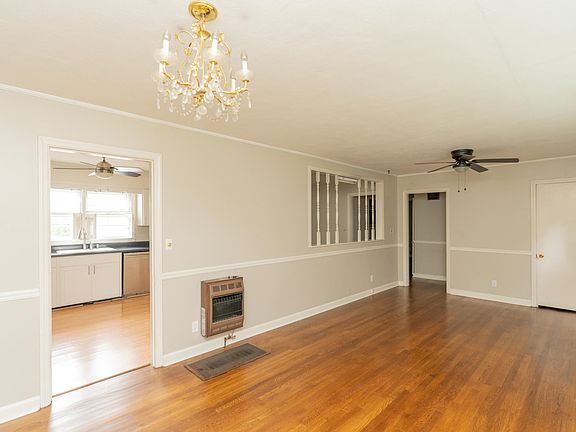 5th image of 537 Morton Cir