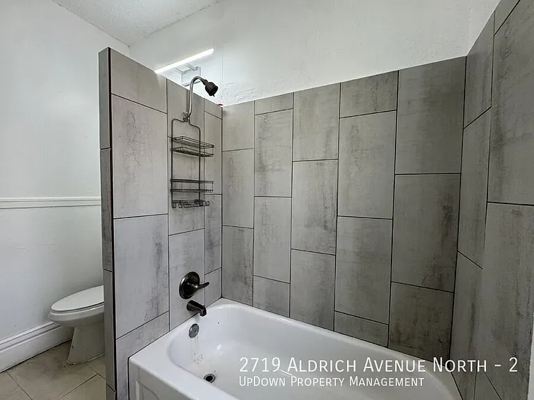 2719 Aldrich Ave N #2 — Photo 9