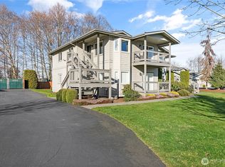 Bayview Court Condominium, Blaine, WA 98230