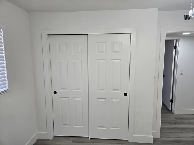 Laguna Dr — Photo 16