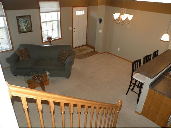 4th image of 11385 Chisholm Cir NE Unit C