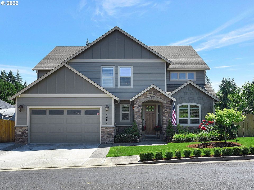 1st image of 4403 NE 131st Way
