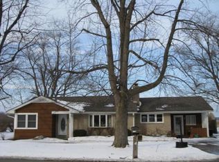 2206 W 133rd Ave, Crown Point, IN 46307