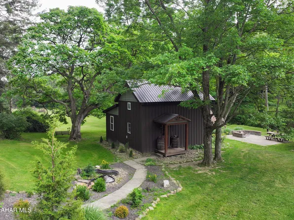 587 Point Rd, Bedford, PA 15522