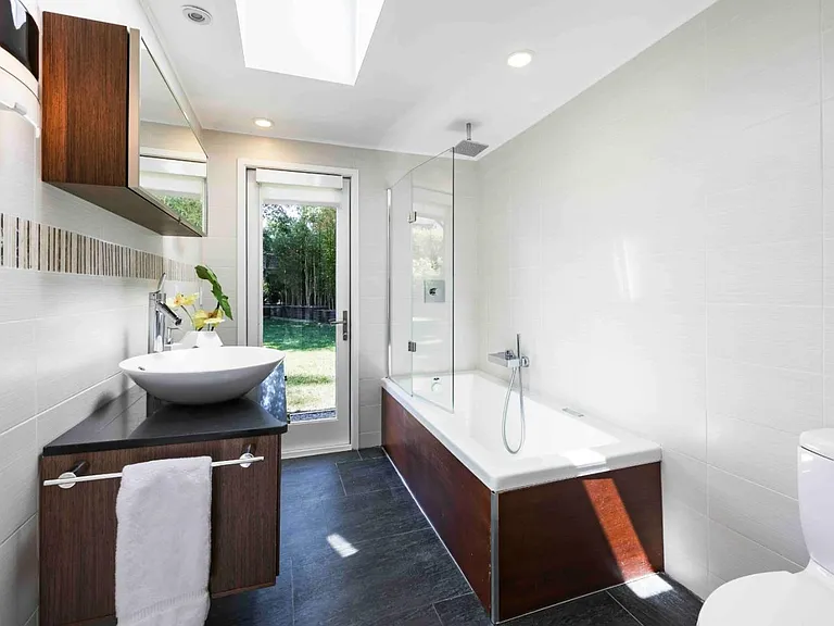 675 Evergreen St — Photo 14