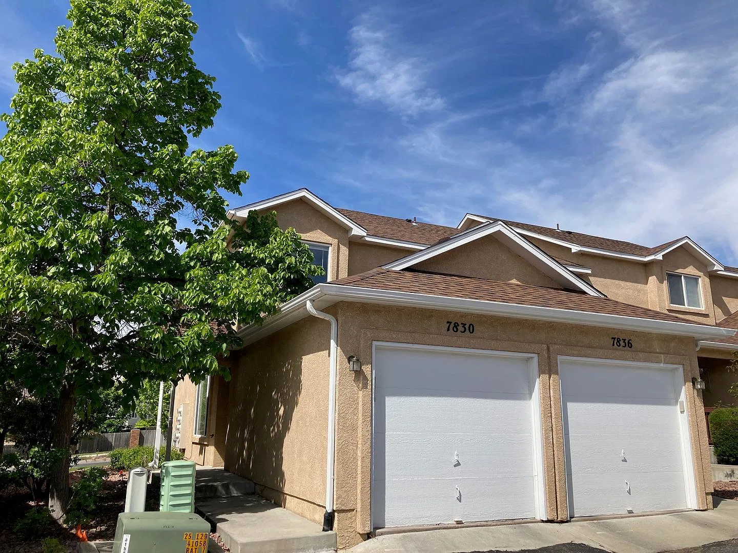 2 Bed 1.5 Bath Briargate Townhome w/AC — Photo 1