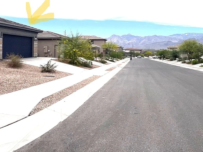 353 N Spring Flower Dr — Photo 8