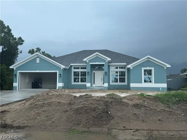 2223 NW 30th Ter, Cape Coral, FL 33993