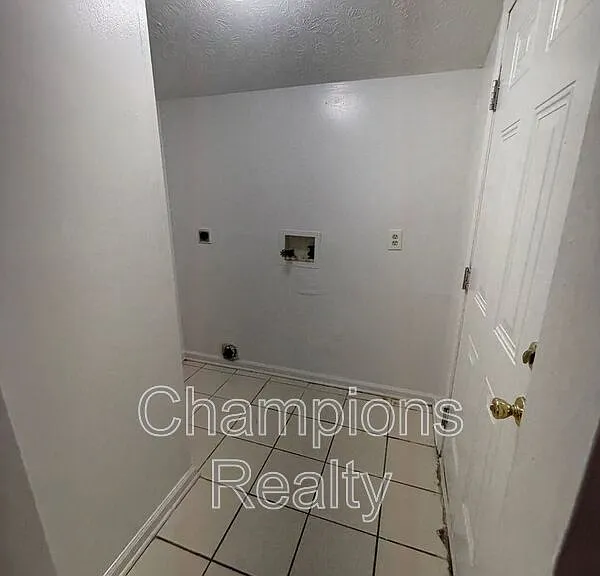 1508 Bowie Ave #A — Photo 2