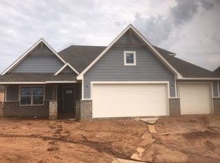 3209 Birchwood Cir, Arcadia, OK 73007