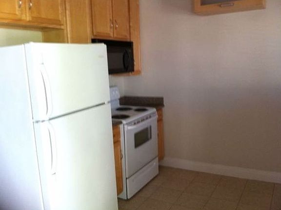 4th image of 3535 Madison Ave Unit 201