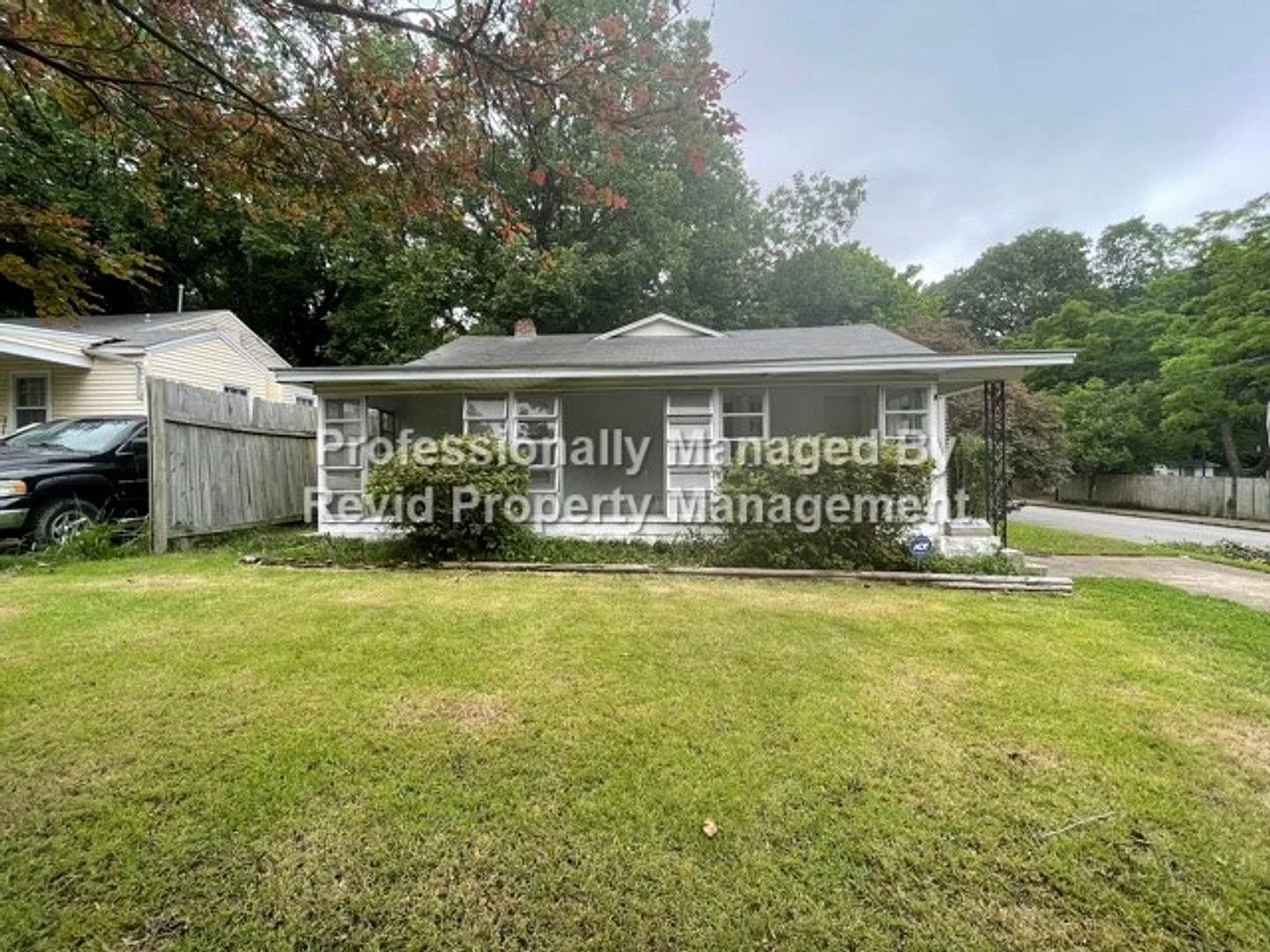 2 bedroom Home near U of M — Photo 1