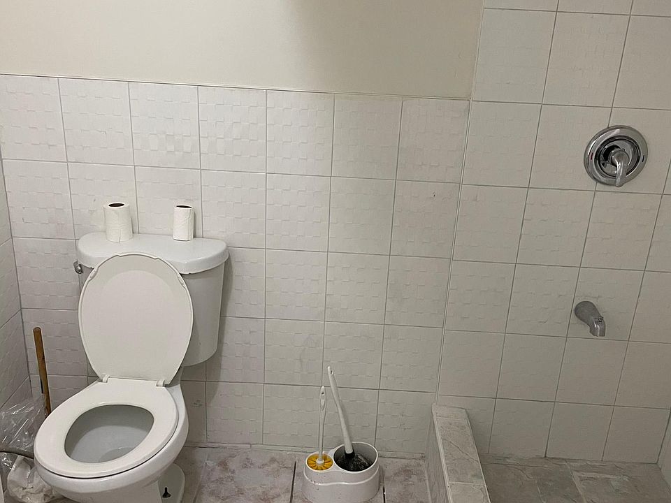 2nd image of 155 Street #1B