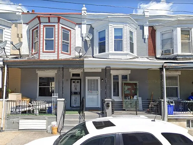 5131 Ludlow St — Photo 2