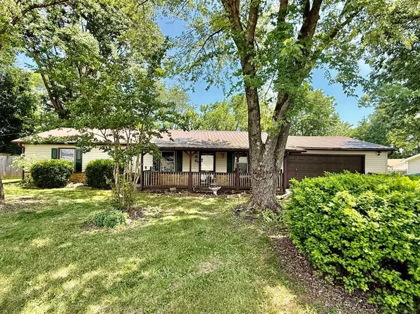 586 N Graham St, Bowling Green, KY 42101