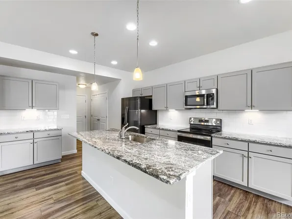 28435 E 8th Avenue, Watkins, CO 80137