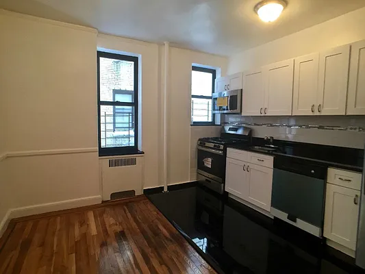 Rented by Sovereign Associates | media 6