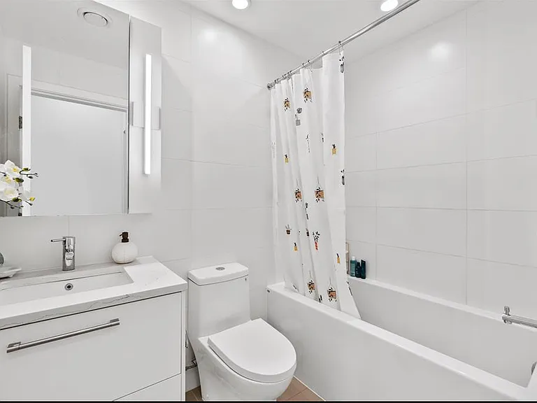 2035 Glenaire Dr #176 — Photo 9