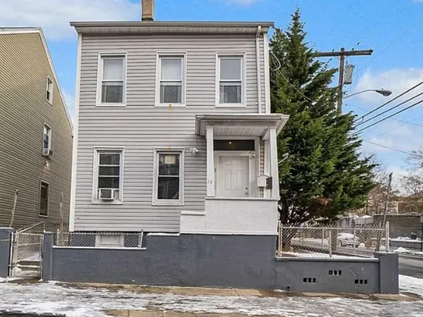 34 Mercer St, Paterson, NJ