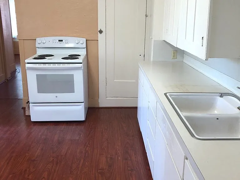 534 Sisemore Rd — Photo 8