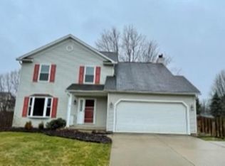 200 Essex Ln, Medina, OH