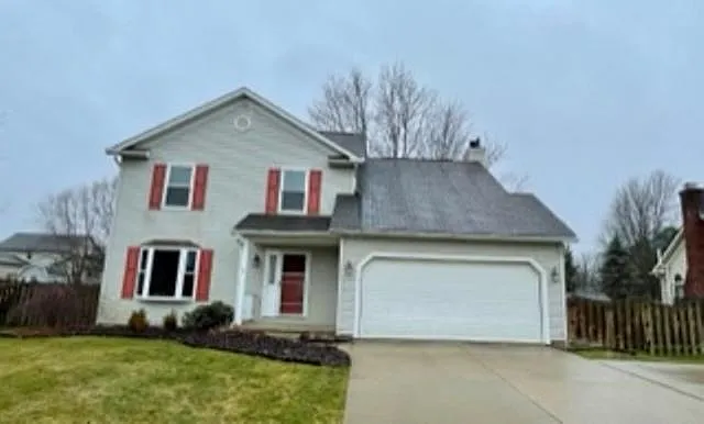 200 Essex Ln photo 1