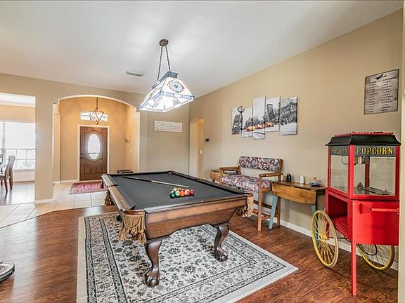 2nd image of 9429 Clover Glen Dr