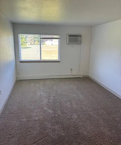 425 N Union St #B106 — Photo 1