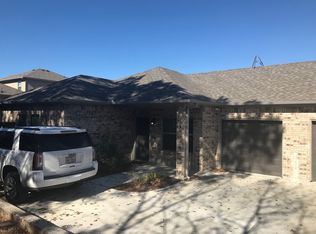232 Stewart Bend Ct, Azle, TX 76020