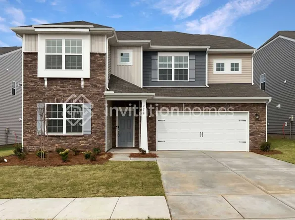 2058 Morning Gold Dr, Maiden, NC 28650