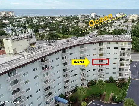 Silver Beach Ave — Photo 4
