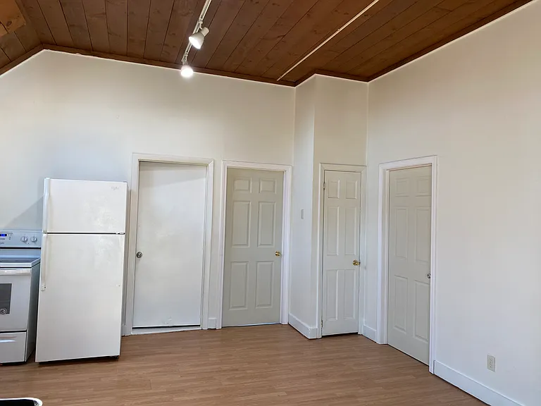 95 Hall Ave #B2-C — Photo 7