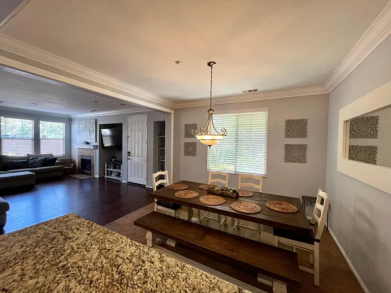 1722 Cripple Creek Dr #4 — Photo 9