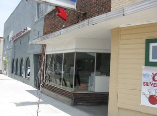 104 4th St NE, Staples, MN 56479