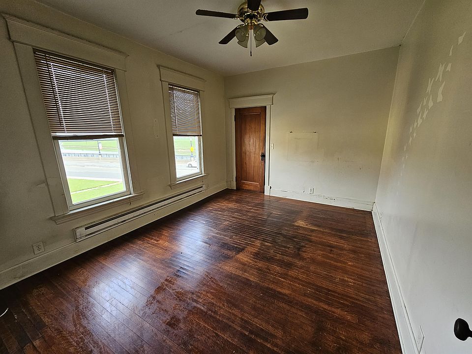 1st image of 401 N Wheeling Ave APT 6