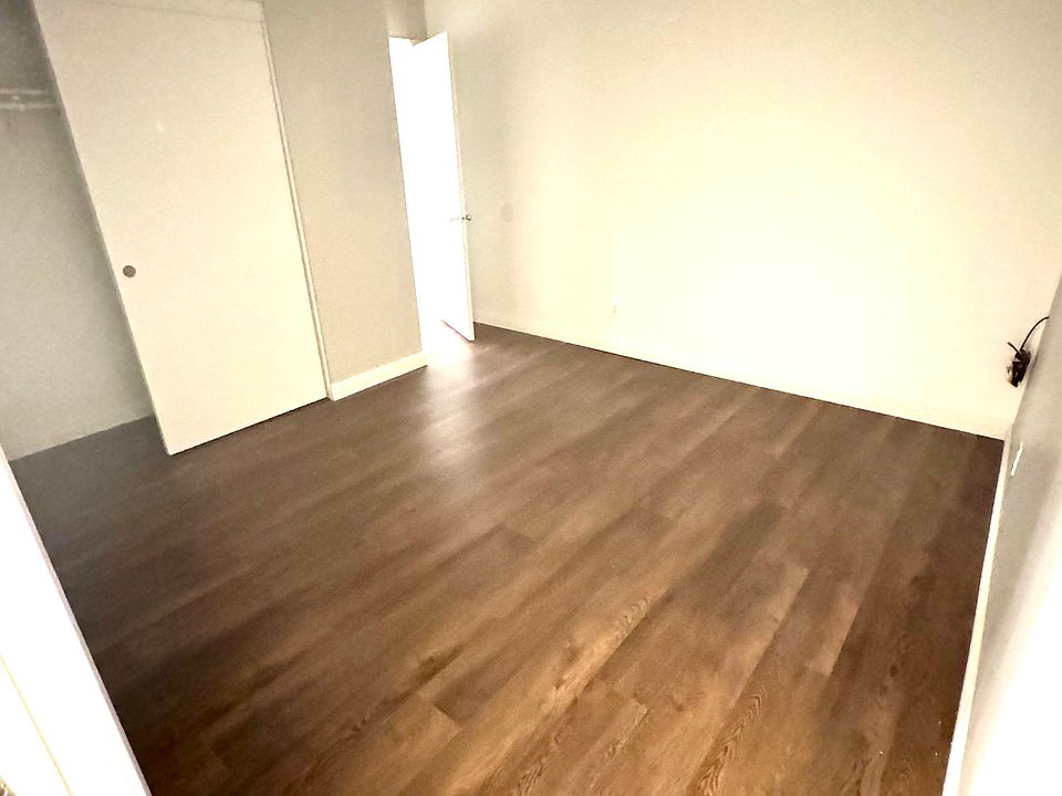 1st image of 2320 S Greenwood Pl Unit B