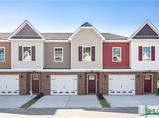 17 Leaf Ct, Richmond Hill, GA 31324
