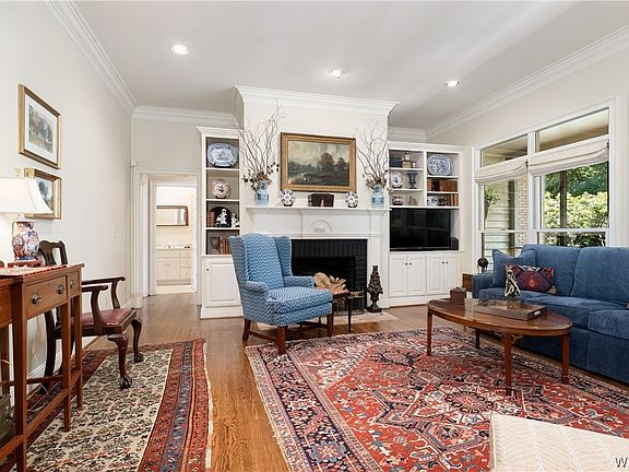 5th image of 2114 Westminster Ln