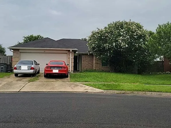 131 Clydesdale Ln, Victoria, TX 77904