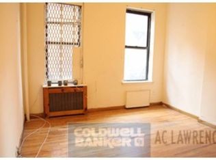 120 W 83rd St, New York, NY 10024
